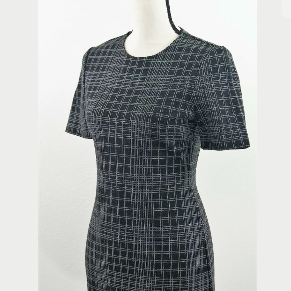Theory Rijik Structured Knit Stretch Pattern Dress - Picture 3 of 8
